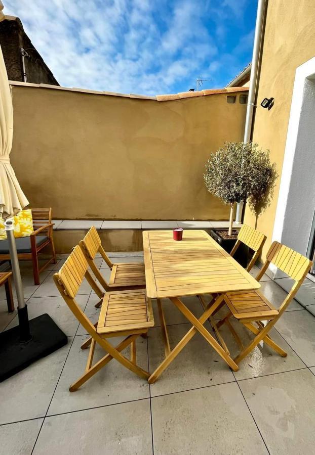 Les Demoiselles De La Tour ! Apartment Carcassonne Exterior photo
