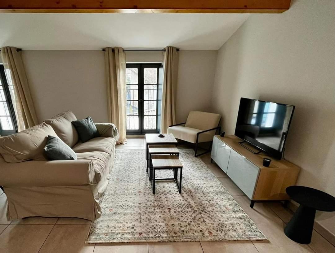 Les Demoiselles De La Tour ! Apartment Carcassonne Exterior photo